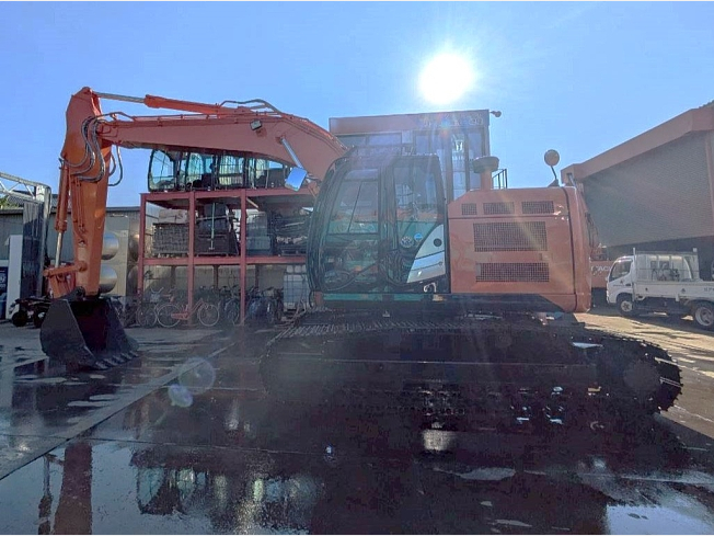 日立建機 ZX225USRLCK-5B | 千葉県の油圧ショベル(ユンボ) | BIGLEMON