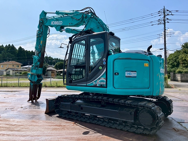 KOBELCO SK135SRD-5 本体のみ KOBELCO SK135SRD-5 本体のみ KOBELCO SK135SRD-5 本体のみ