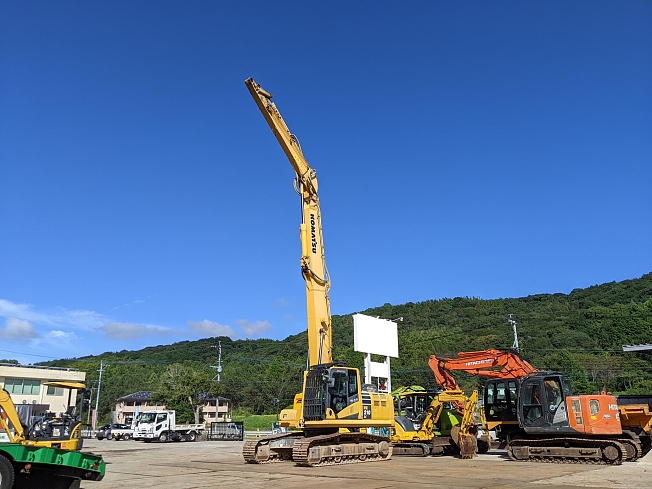 専用出品　　　　　　　　　　　　　　　　　　　　　　YUKETEN 日立建機 ZX135USK-6 | 岡山県の油圧ショベル(ユンボ