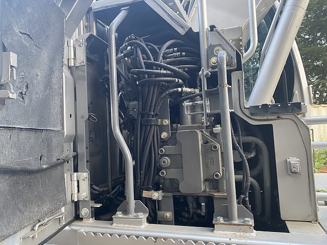 HITACHI ZX125W-6 (Excavators) at Tochigi, Japan | Buy used