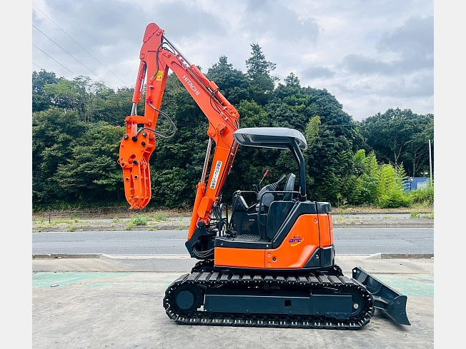 日立建機 ZX50U-2 | 千葉県のミニ油圧ショベル(ミニユンボ