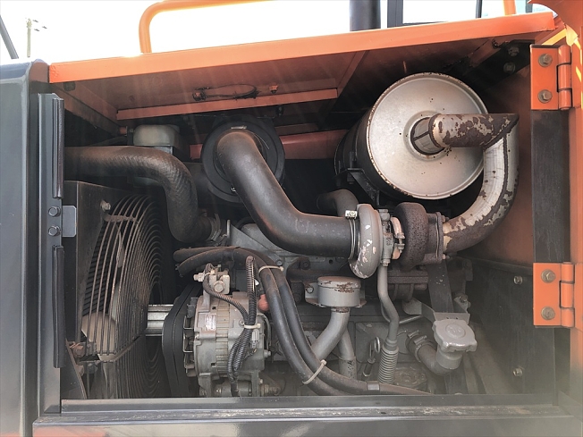 日立建機 LX70-7 | 兵庫県のタイヤショベル(ホイールローダー