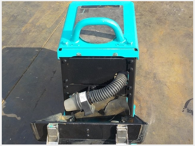 三笠産業 バイブロコンパクター | 千葉県の建機その他