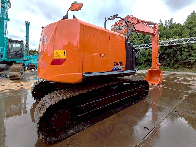 がんちこ 2008-年製 HITACHI ZX225USRLCK-3 クローラーショベル - CoMacPro