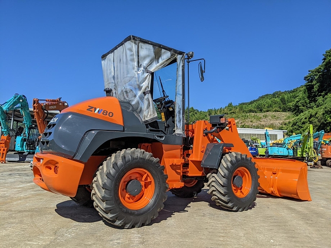 日立建機 ZW80-5B | 大分県のタイヤショベル(ホイールローダー