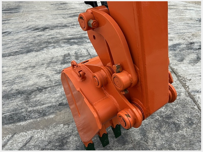 日立建機 ZX30UR-5B | 千葉県のミニ油圧ショベル(ミニユンボ