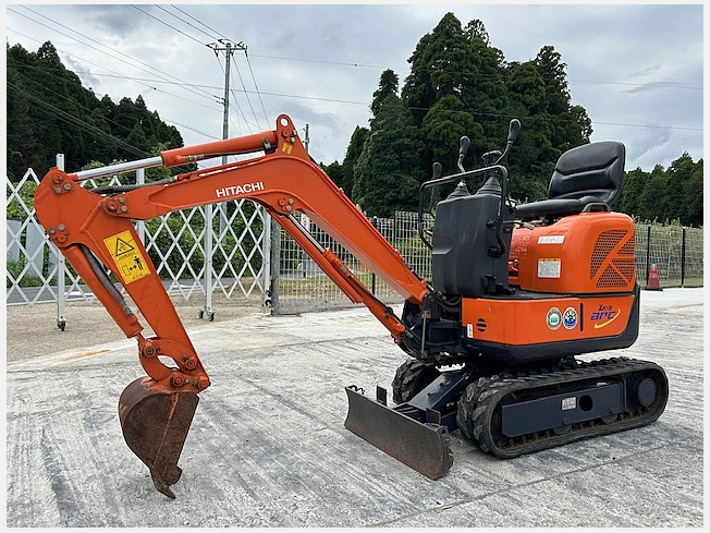 HITACHI ZX8U-2 (Mini excavators) at Saitama, Japan | Buy used