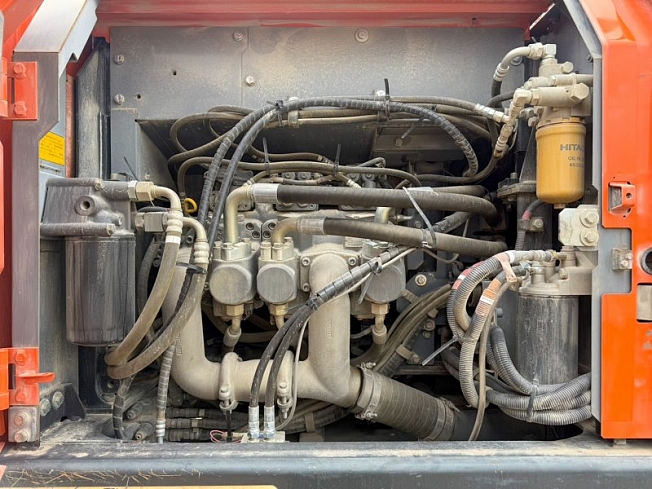 日立建機 ZX210K-6 | 広島県の油圧ショベル(ユンボ) | BIGLEMON