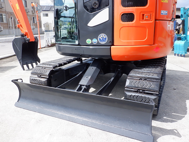 ひとちゃん部品10 ZX75UR-5B｜中型油圧ショベル｜販売商品から探す｜商品情報