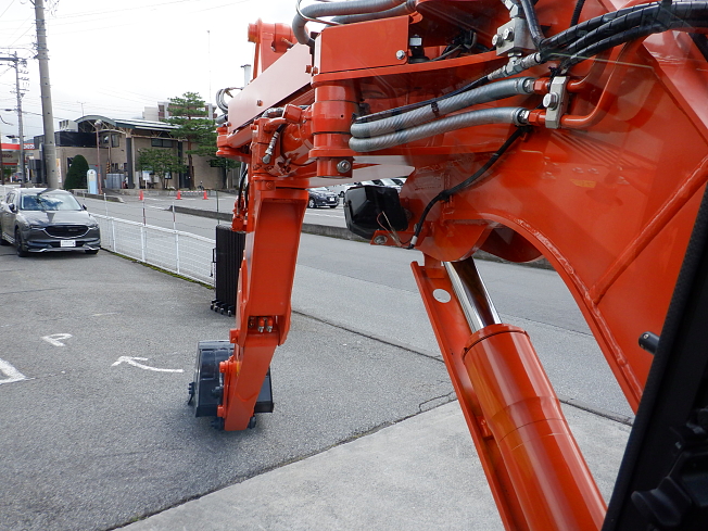 日立建機 ZX75UR-5B | 長野県の油圧ショベル(ユンボ) | BIGLEMON