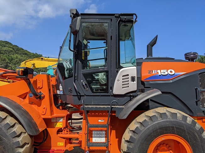 日立建機 ZW150-6 | 大分県のタイヤショベル(ホイールローダー