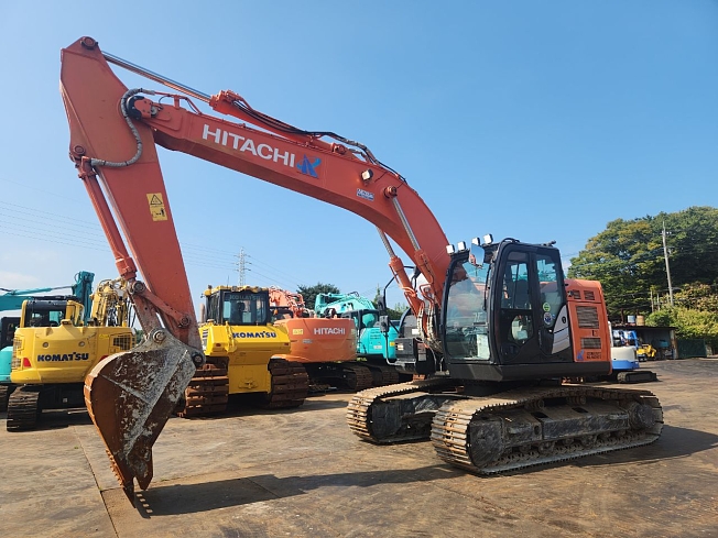 ユピオン⭐︎さま専用 HITACHI その他・不明 その他 ユンボ ZX225US-3 (6691)｜中古