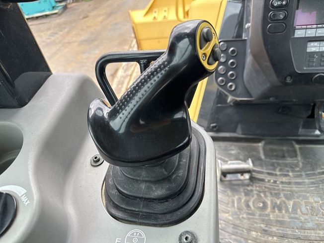 コマツ D61EX-23 | 兵庫県のブルドーザー | BIGLEMON（ビッグレモン