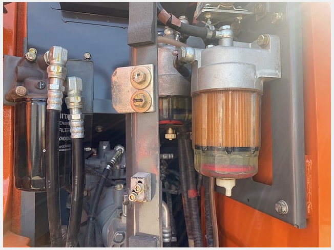 【中古】 ガンドッグ ３/Ｇａｋｋｅｎ/宇地仲康 日立建機 ZX135USK-5B | 京都府の油圧ショベル(ユンボ