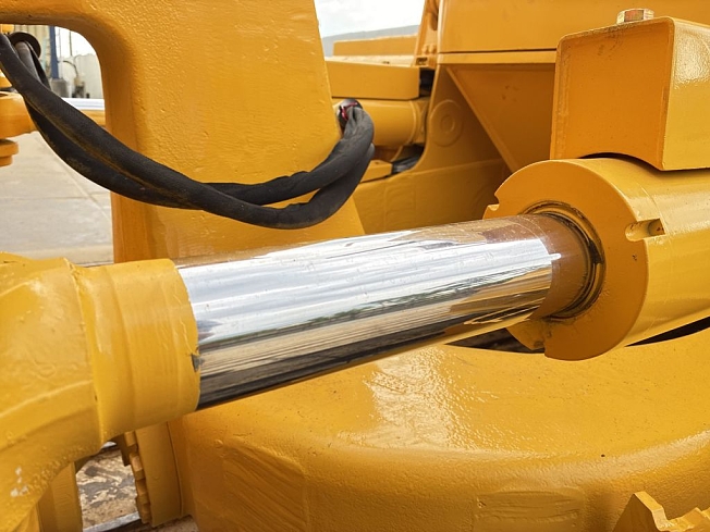 コマツ D61EX-23 | 兵庫県のブルドーザー | BIGLEMON（ビッグレモン