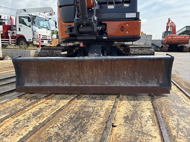 小物 kumayui HITACHI ZX30U-5B (Mini excavators) at Hyogo, Japan | Buy