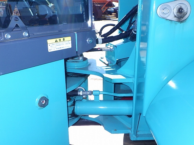 コベルコ建機 LK40Z-6 | 兵庫県のタイヤショベル(ホイールローダー