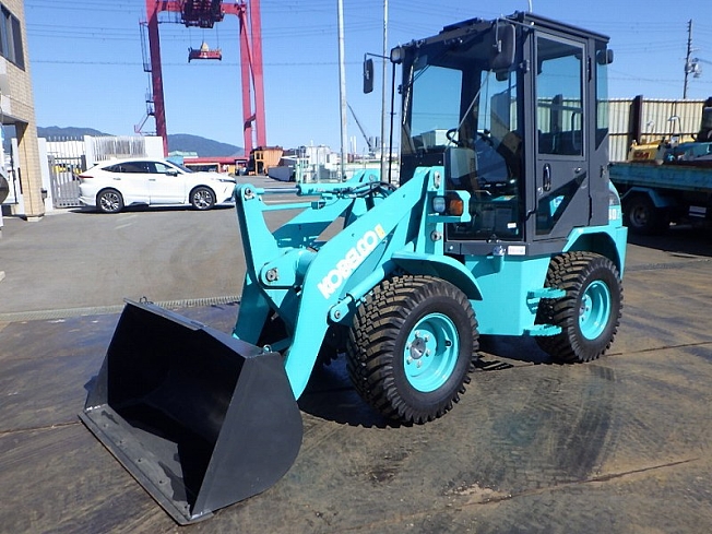 コベルコ建機 LK40Z-6 | 兵庫県のタイヤショベル(ホイールローダー