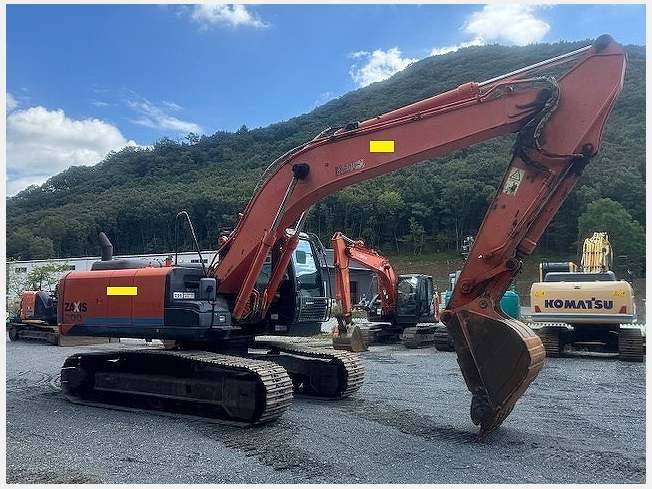 HITACHI ZX200-5B (Excavators) at Kyoto, Japan | Buy used