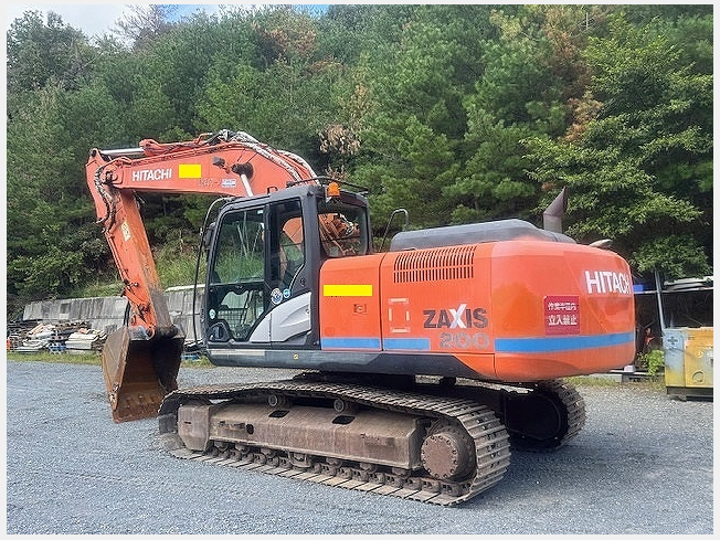 HITACHI ZX200-5B (Excavators) at Kyoto, Japan | Buy used