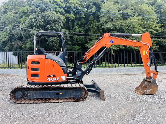 HITACHI ZX40U-5B (Mini excavators) at Chiba, Japan | Buy
