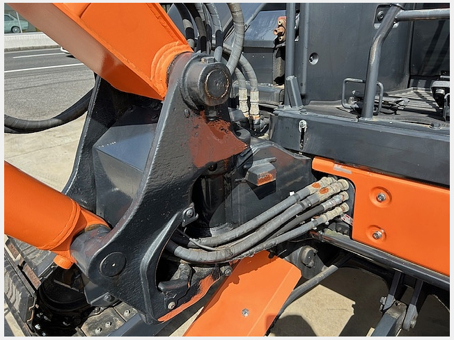 HITACHI ZX40U-2 (Mini excavators) at Chiba, Japan | Buy used
