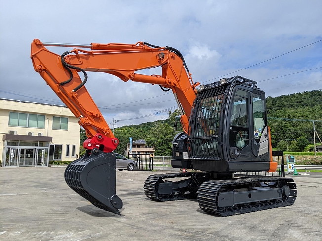 HITACHI ZX75USK-5B (Excavators) at Oita, Japan | Buy used