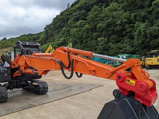HITACHI ZX75USK-5B (Excavators) at Oita, Japan | Buy used Japanese