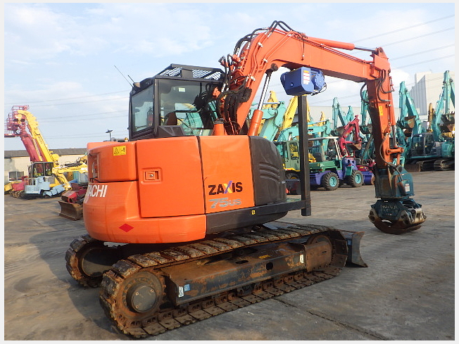 ユミコアボディ 日立建機 ZX40U-5B | 千葉県のミニ油圧ショベル(ミニユンボ