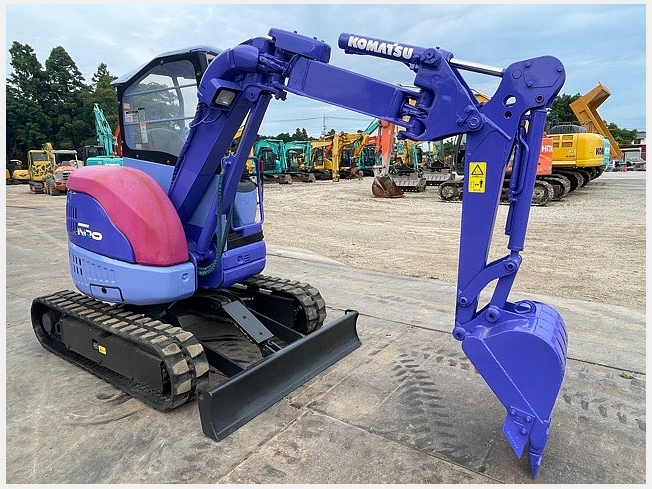 コマツ PC20UU-3 | 茨城県のミニ油圧ショベル(ミニユンボ) | BIGLEMON