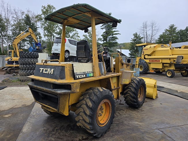TCM 820-2 | 北海道のタイヤショベル(ホイールローダー) | BIGLEMON