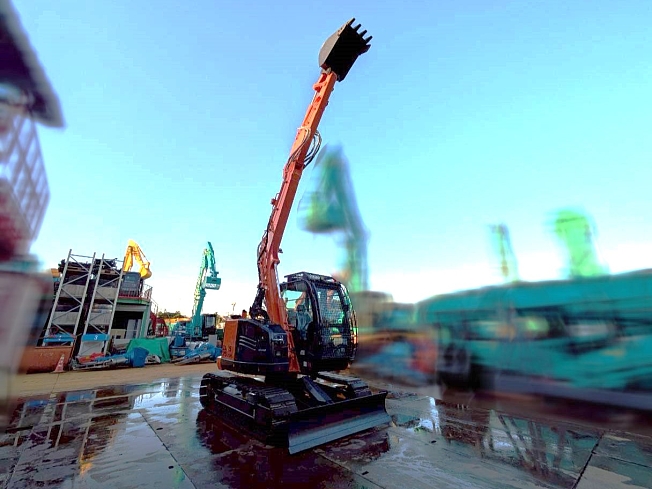 HITACHI ZX75USK-5B (Excavators) at Chiba, Japan | Buy used