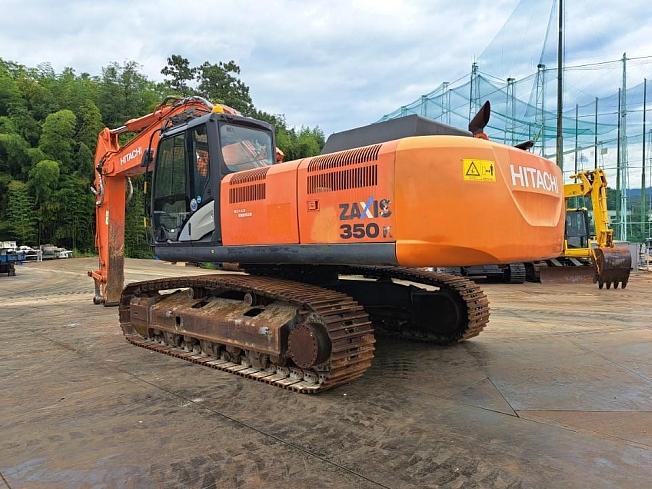 HITACHI ZX350K-5B (Excavators) at Aichi, Japan | Buy used