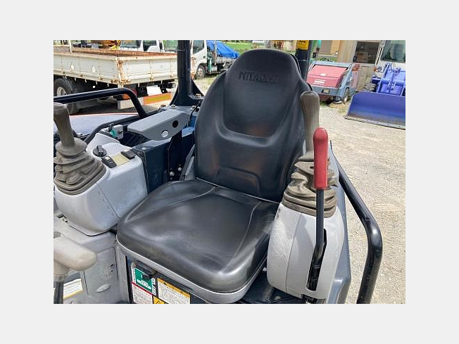 日立建機 ZX30U-5B | 長野県のミニ油圧ショベル(ミニユンボ