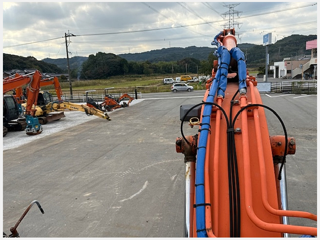 日立建機 ZX135US-3 | 福岡県の油圧ショベル(ユンボ) | BIGLEMON