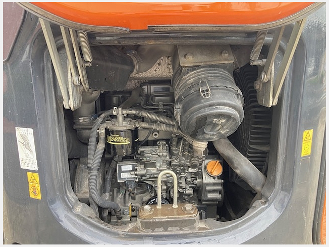 日立建機 ZX30U-5B | 岡山県のミニ油圧ショベル(ミニユンボ