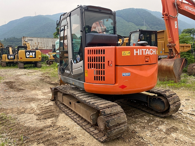 日立建機 ZX75US-3 | 栃木県の油圧ショベル(ユンボ) | BIGLEMON