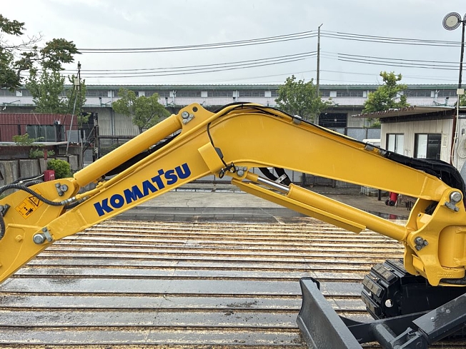 コマツ PC30MR-3 | 兵庫県のミニ油圧ショベル(ミニユンボ) | BIGLEMON