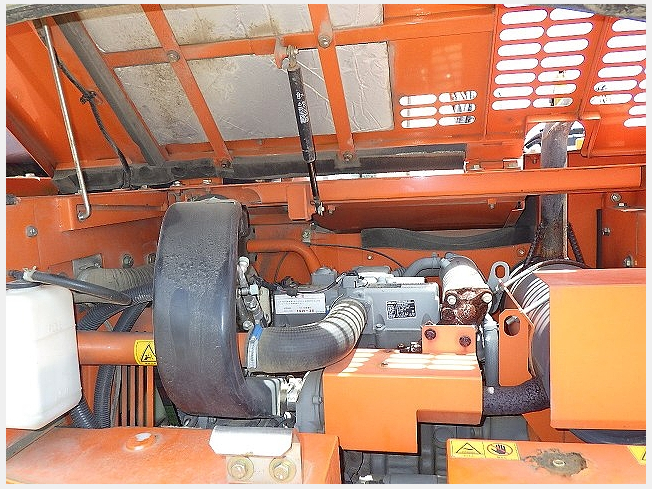 日立建機 ZX75UR-3 | 茨城県の油圧ショベル(ユンボ) | BIGLEMON