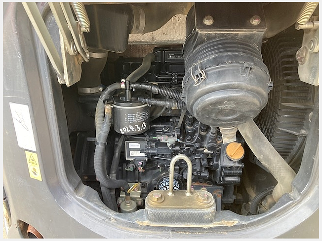 日立建機 ZX30U-5A | 岡山県のミニ油圧ショベル(ミニユンボ