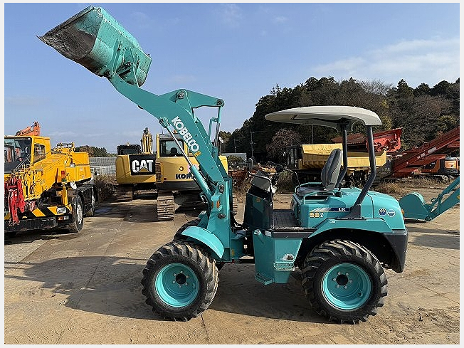 コベルコ建機 LK50Z-5 | 千葉県のタイヤショベル(ホイールローダー