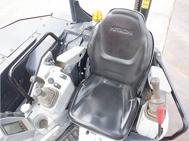 HITACHI ZX40U-5B (Mini excavators) at Osaka, Japan | Buy used