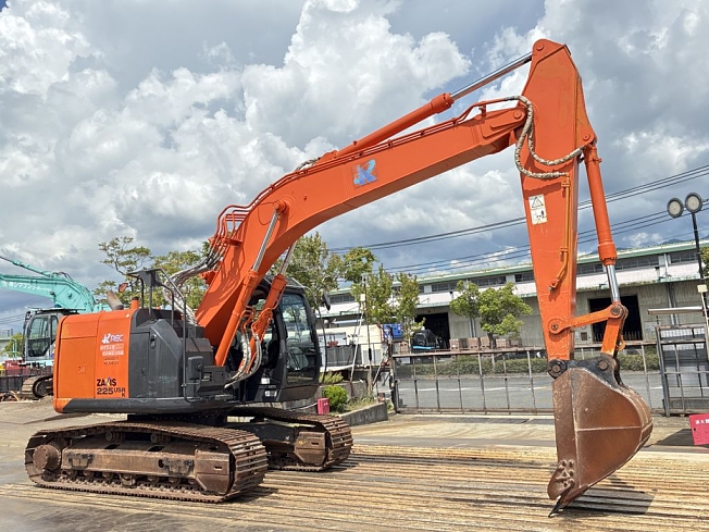 日立建機 ZX225USRK-5B | 兵庫県の油圧ショベル(ユンボ) | BIGLEMON