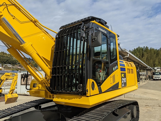 コマツ PC210LC-10 | 大分県の油圧ショベル(ユンボ) | BIGLEMON