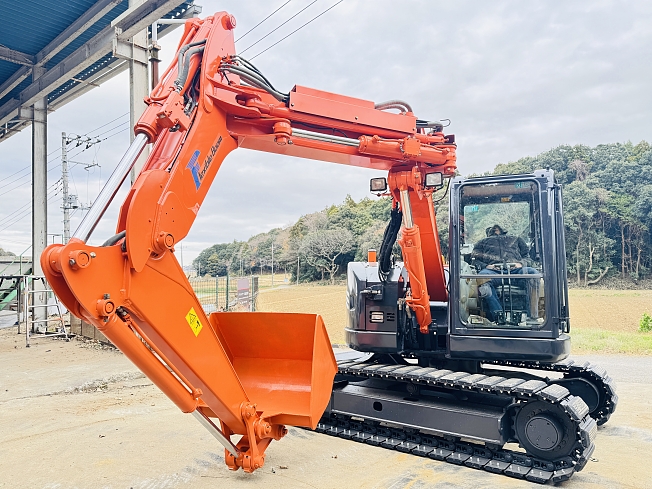 HITACHI ZX75UR-5B (Excavators) at Chiba, Japan | Buy used Japanese