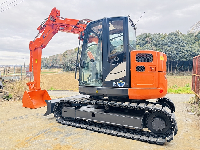 HITACHI ZX75UR-5B (Excavators) at Chiba, Japan | Buy used Japanese