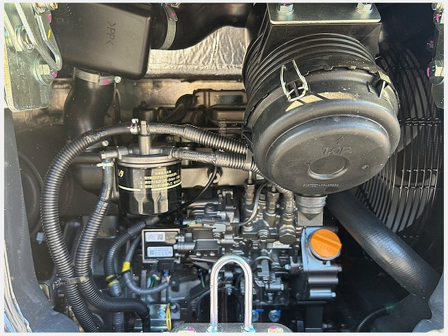 日立建機 ZX30U-5B | 千葉県のミニ油圧ショベル(ミニユンボ