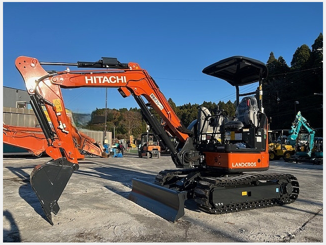 日立建機 ZX30U-5B | 長野県のミニ油圧ショベル(ミニユンボ
