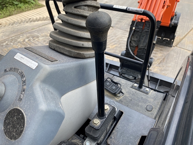 日立建機 ZX20U-5A | 栃木県のミニ油圧ショベル(ミニユンボ