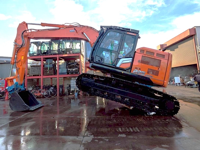 日立建機 ZX225USRK-7 | 千葉県の油圧ショベル(ユンボ) | BIGLEMON